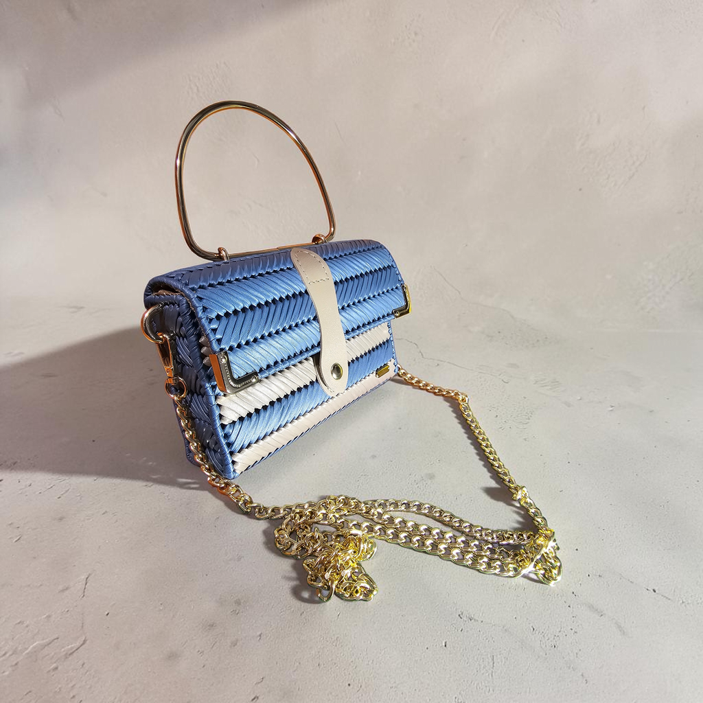 Lona Crossbody Bag in Powder Blue