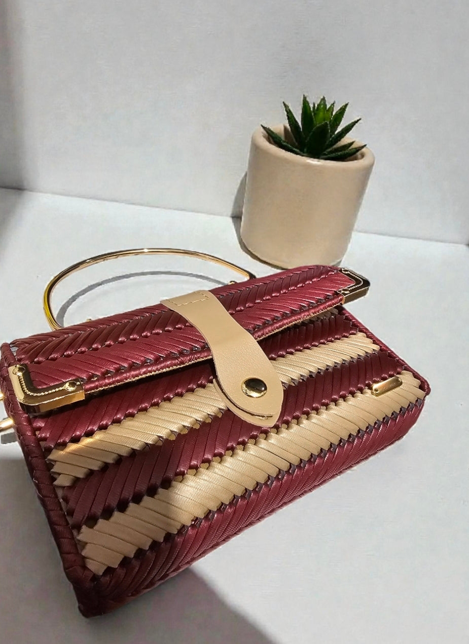 Lona Crossbody bag in burgundy and beige