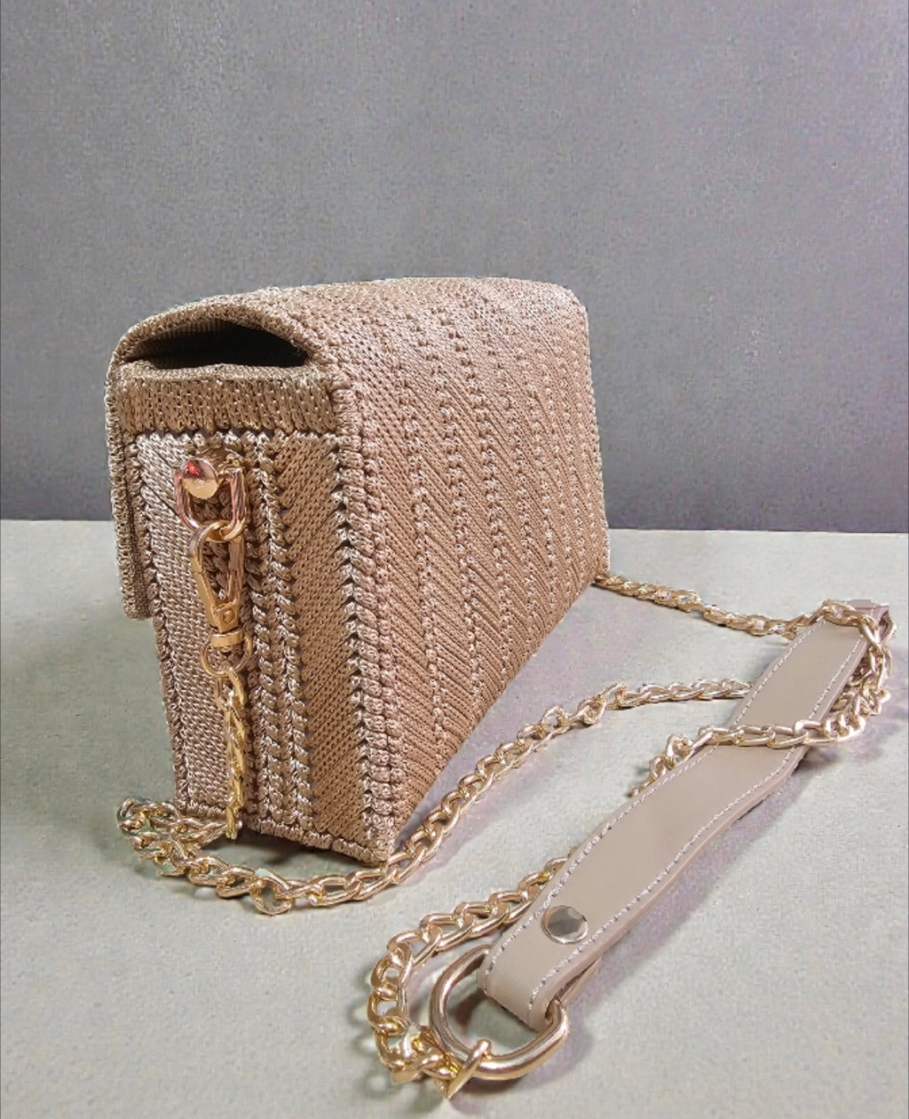 ASTRALE IN CREAM/Warm Taupe