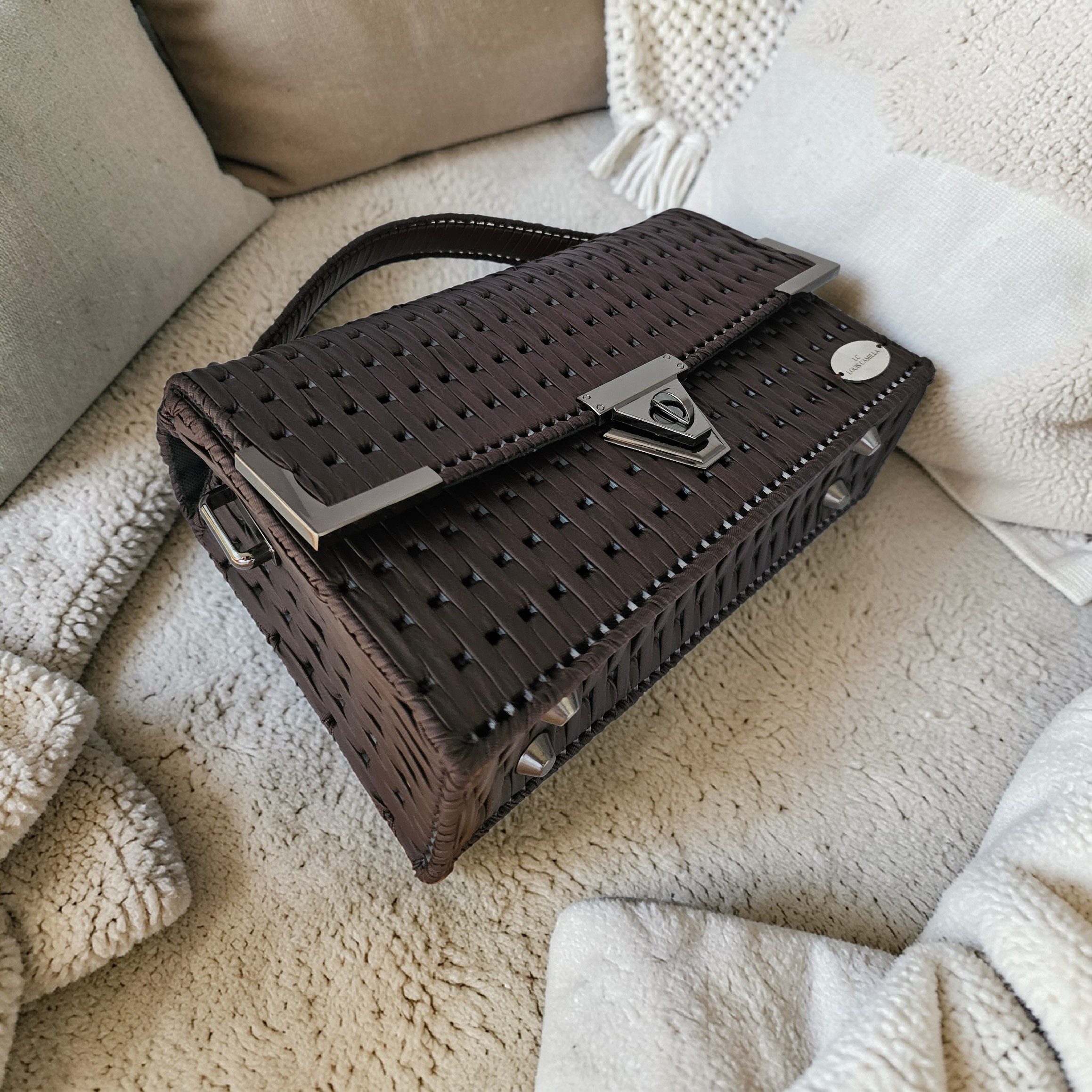 The Valmont - In a Dark Brown