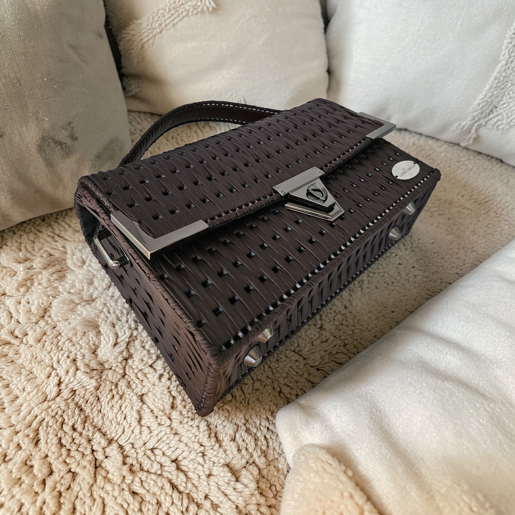 The Valmont - In a Dark Brown